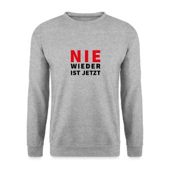 Nie wieder ist jetzt Spruch - Unisex Pullover - Weißgrau meliert - Vorne - Alina (178cm) & Michal (187cm)