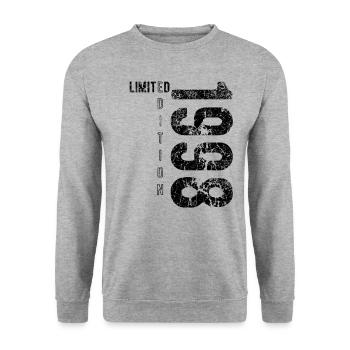 Édition Limitée 1998 Anniversaire Vintage 1998 - Sweat-shirt Unisexe - gris chiné - Devant - Alina (178cm) & Michal (187cm)