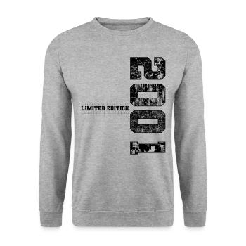 Limited Edition 2001 Year of birth 2001 Birthday - Unisex Sweatshirt - salt & pepper - Front - Alina (178cm) & Michal (187cm)
