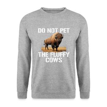 do not pet the fluffy cows - Unisex Pullover - Weißgrau meliert - Vorne - Alina (178cm) & Michal (187cm)