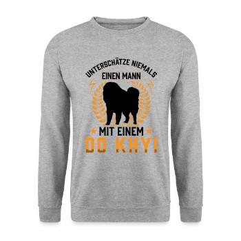 Mann mit Do Khyi Tibetanische Dogge - Unisex Pullover - Weißgrau meliert - Vorne - Alina (178cm) & Michal (187cm)