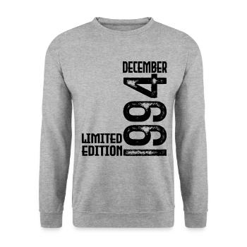 Cadeau Anniversaire Décembre 1994. Decembre 1994. - Sweat-shirt Unisexe - gris chiné - Devant - Alina (178cm) & Michal (187cm)
