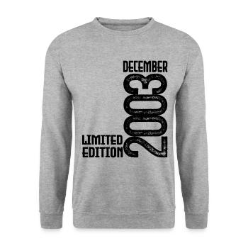 Birthday Gift December 2003. December 2003. - Unisex Sweatshirt - salt & pepper - Front - Alina (178cm) & Michal (187cm)