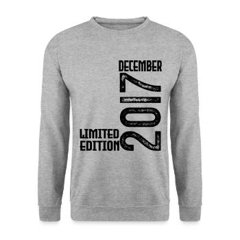 Birthday Gift December 2017. December 2017. - Unisex Sweatshirt - salt & pepper - Front - Alina (178cm) & Michal (187cm)