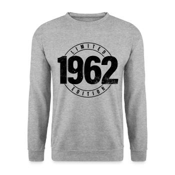Limited Edition 1962 Year of Birth Urban Birthday - Unisex Sweatshirt - salt & pepper - Front - Alina (178cm) & Michal (187cm)