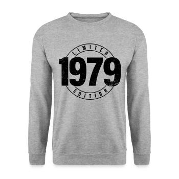 Limited Edition 1979 Birth Year Urban Birthday - Unisex Sweatshirt - salt & pepper - Front - Alina (178cm) & Michal (187cm)