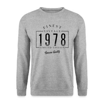 Finest Vintage 1978 Jahrgang 1978 Geburtatag - Unisex Pullover - Weißgrau meliert - Vorne - Alina (178cm) & Michal (187cm)