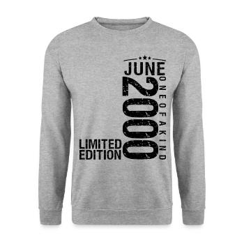 Birthday June 2000 June born in June 2000 - Unisex Sweatshirt - salt & pepper - Front - Alina (178cm) & Michal (187cm)
