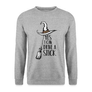 Lustiger Halloween Spruch Yes I can drive a stick - Unisex Pullover - Weißgrau meliert - Vorne - Alina (178cm) & Michal (187cm)