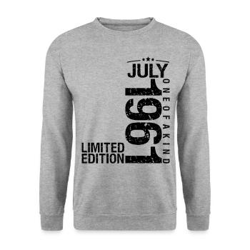 Birthday July 1961 July born in July 19 - Unisex Sweatshirt - salt & pepper - Front - Alina (178cm) & Michal (187cm)