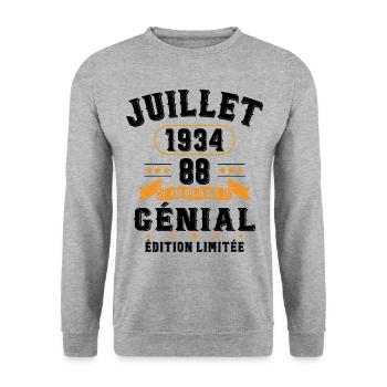 88 Ans Anniversaire Vintage Né(e) en Juillet 1934 - Sweat-shirt Unisexe - gris chiné - Devant - Alina (178cm) & Michal (187cm)
