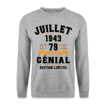 79 Ans Anniversaire Vintage Né(e) en Juillet 1943 - Sweat-shirt Unisexe - gris chiné - Devant - Alina (178cm) & Michal (187cm)