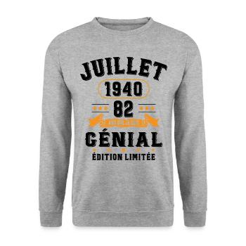 82 Ans Anniversaire Vintage Né(e) en Juillet 1940 - Sweat-shirt Unisexe - gris chiné - Devant - Alina (178cm) & Michal (187cm)