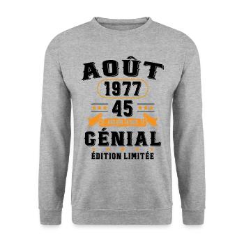 45 Ans Anniversaire Vintage Né(e) en Août 1977 - Sweat-shirt Unisexe - gris chiné - Devant - Alina (178cm) & Michal (187cm)