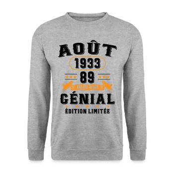 89 Ans Anniversaire Vintage Né(e) en Août 1933 - Sweat-shirt Unisexe - gris chiné - Devant - Alina (178cm) & Michal (187cm)