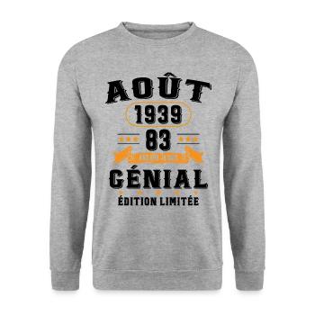 83 Ans Anniversaire Vintage Né(e) en Août 1939 - Sweat-shirt Unisexe - gris chiné - Devant - Alina (178cm) & Michal (187cm)