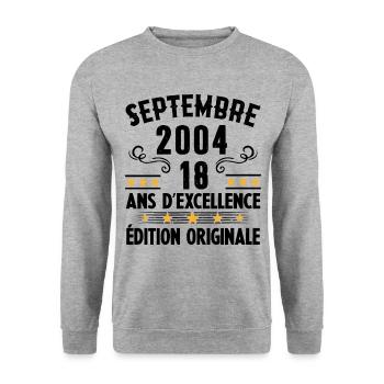 18 Ans Anniversaire Vintage Né(e) Septembre 2004 - Sweat-shirt Unisexe - gris chiné - Devant - Alina (178cm) & Michal (187cm)