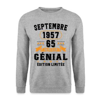 65 Ans Anniversaire Vintage Né(e) Septembre 1957 - Sweat-shirt Unisexe - gris chiné - Devant - Alina (178cm) & Michal (187cm)