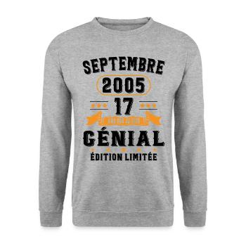 17 Ans Anniversaire Vintage Né(e) Septembre 2005 - Sweat-shirt Unisexe - gris chiné - Devant - Alina (178cm) & Michal (187cm)