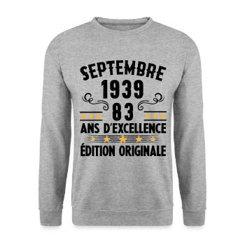 83 Ans Anniversaire Vintage Né(e) Septembre 1939 - Sweat-shirt Unisexe - gris chiné - Devant - Alina (178cm) & Michal (187cm)