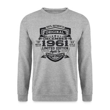 Born December 1961 61st birthday gift - Unisex Sweatshirt - salt & pepper - Front - Alina (178cm) & Michal (187cm)