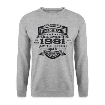 December Born 1981 41st birthday gift - Unisex Sweatshirt - salt & pepper - Front - Alina (178cm) & Michal (187cm)