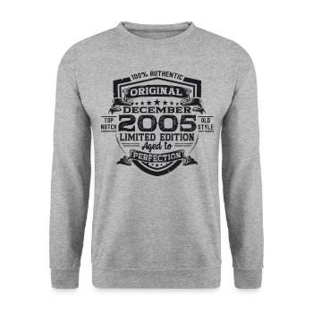 Décembre Année 2005 Cadeau du 17e anniversaire - Sweat-shirt Unisexe - gris chiné - Devant - Alina (178cm) & Michal (187cm)