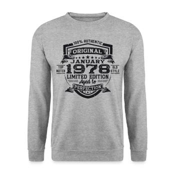 Born 1978 January 45th birthday gift man - Unisex Sweatshirt - salt & pepper - Front - Alina (178cm) & Michal (187cm)