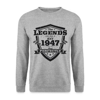 Légende Mai 1947 Né en 1947 Anniversaire 1947 - Sweat-shirt Unisexe - gris chiné - Devant - Alina (178cm) & Michal (187cm)