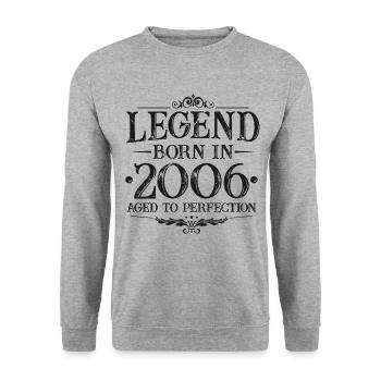 Légende depuis 2006 Vintage Born Anniversaire - Sweat-shirt Unisexe - gris chiné - Devant - Alina (178cm) & Michal (187cm)
