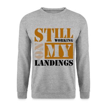 Still Working On My Landings - Unisex Pullover - Weißgrau meliert - Vorne - Alina (178cm) & Michal (187cm)