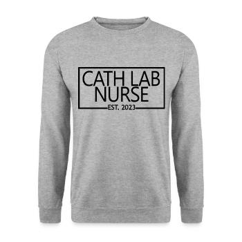 Cath Lab Nurse Est. 2023 Diplom-Krankenpflegeschüler - Unisex Pullover - Weißgrau meliert - Vorne - Alina (178cm) & Michal (187cm)