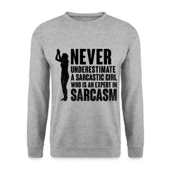 Unterschätze niemals einen sarkastischen Mädchen-Sarkasmus - Unisex Pullover - Weißgrau meliert - Vorne - Alina (178cm) & Michal (187cm)