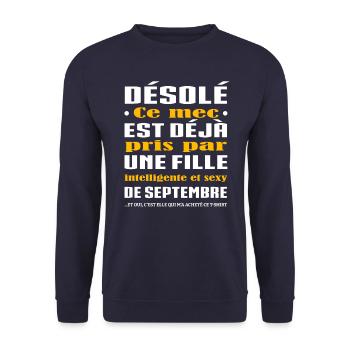 MEC PRIS PAR UNE FILLE DE SEPTEMBRE - Sweat-shirt Unisexe - marine - Devant - Alina (178cm) & Michal (187cm)