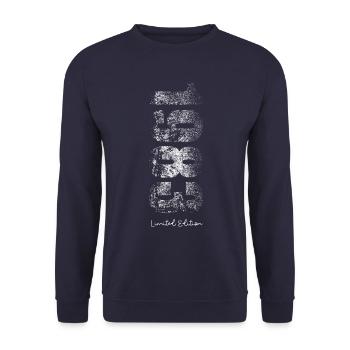 Original 1983 Limited Edition - Geschenk - Unisex Pullover - Navy - Vorne - Alina (178cm) & Michal (187cm)