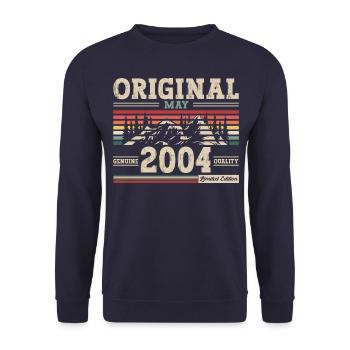 Original May 2004 Vintage 2004 Birthday 2004 - Unisex Sweatshirt - navy - Front - Alina (178cm) & Michal (187cm)