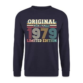 Original 1979 Jahrgang 1979 45. Geburtstag 1979 - Unisex Pullover - Navy - Vorne - Alina (178cm) & Michal (187cm)