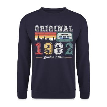 41ème Anniversaire Homme Vintage 1982 Cassette Vintage - Sweat-shirt Unisexe - marine - Devant - Alina (178cm) & Michal (187cm)