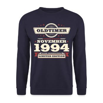 29th Birthday Classic Car November Vintage 1994 - Unisex Sweatshirt - navy - Front - Alina (178cm) & Michal (187cm)