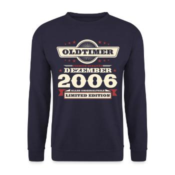 17. Geburtstag Oldtimer Dezember Jahrgang 2006 - Unisex Pullover - Navy - Vorne - Alina (178cm) & Michal (187cm)