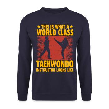 C’est ce qu’est un instructeur de taekwondo de classe mondiale - Sweat-shirt Unisexe - marine - Devant - Alina (178cm) & Michal (187cm)
