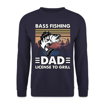 Bass Fishing Dad - Lizenz zum Grillen - Unisex Pullover - Navy - Vorne - Alina (178cm) & Michal (187cm)