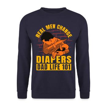 Echte Männer Windeln wechseln Papa Leben 101 - Unisex Pullover - Navy - Vorne - Alina (178cm) & Michal (187cm)