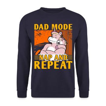 Papa-Modus Nickerchen und Wiederholen - Unisex Pullover - Navy - Vorne - Alina (178cm) & Michal (187cm)