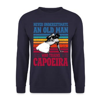 Ne sous-estimez jamais un vieil homme qui s’entraîne à la capoeira - Sweat-shirt Unisexe - marine - Devant - Alina (178cm) & Michal (187cm)
