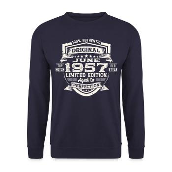 66e anniversaire Juin Millésime 1957 Bouclier original - Sweat-shirt Unisexe - marine - Devant - Alina (178cm) & Michal (187cm)