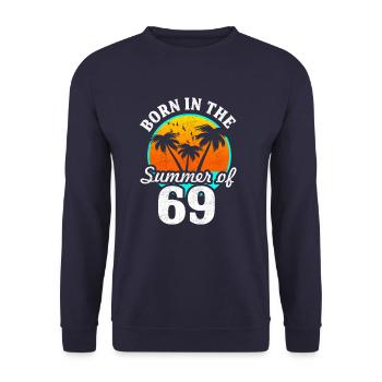 Born in the summer of '69 - Unisex Pullover - Navy - Vorne - Alina (178cm) & Michal (187cm)