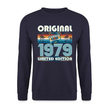 44th Birthday Retro Cassette Best of October 1979 - Unisex Sweatshirt - navy - Front - Alina (178cm) & Michal (187cm)