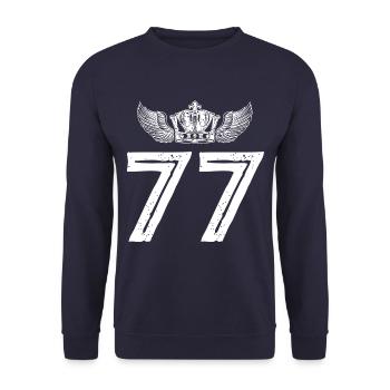 77 Zahl Krone - Unisex Pullover - Navy - Vorne - Alina (178cm) & Michal (187cm)