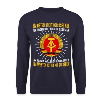 Ostdeutschland Osten Ossi DDR Heimat Ostblock - Unisex Pullover - Navy - Vorne - Alina (178cm) & Michal (187cm)